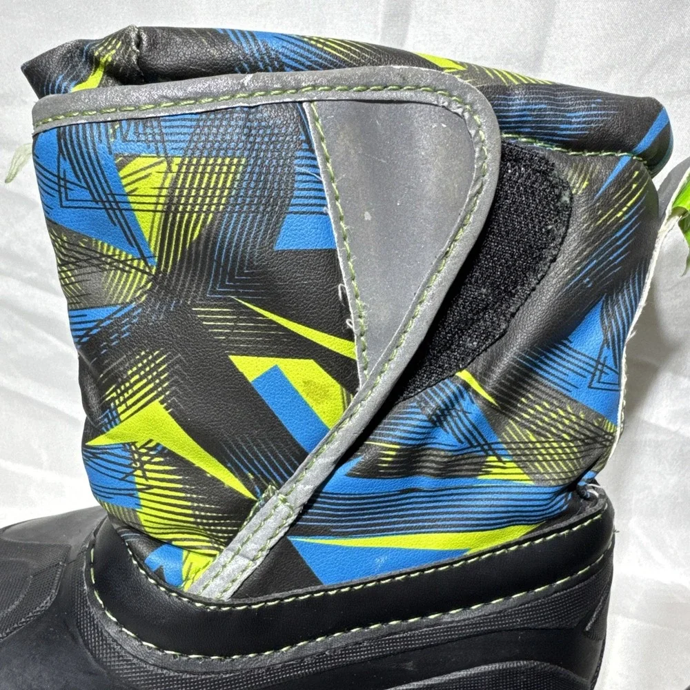 NWT‎ Light-up Toddler Boys Slip-on Winter Mid-Calf Snow Boots: 9/10 BLK BLUE GR